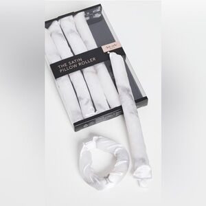 NWT and NIB Kitsch Satin Hair Rollers in color called marble.